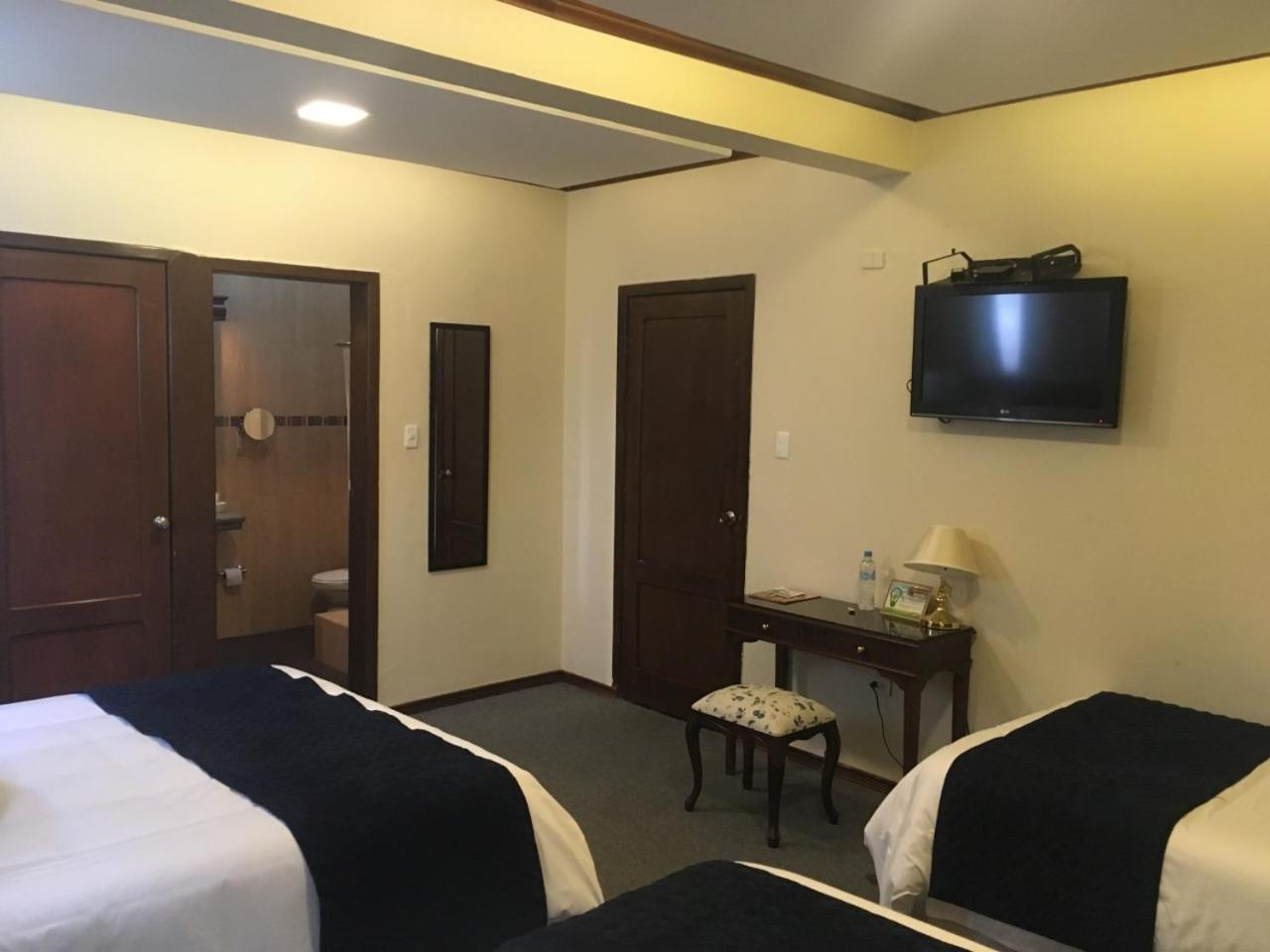 Hotel Florida Ambato Eksteriør bilde