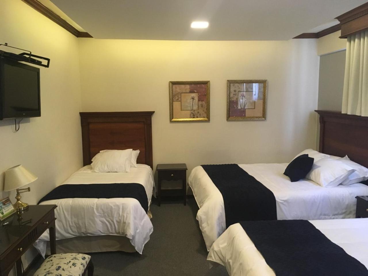 Hotel Florida Ambato Eksteriør bilde