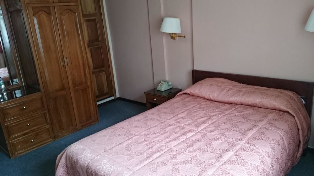 Hotel Florida Ambato Eksteriør bilde