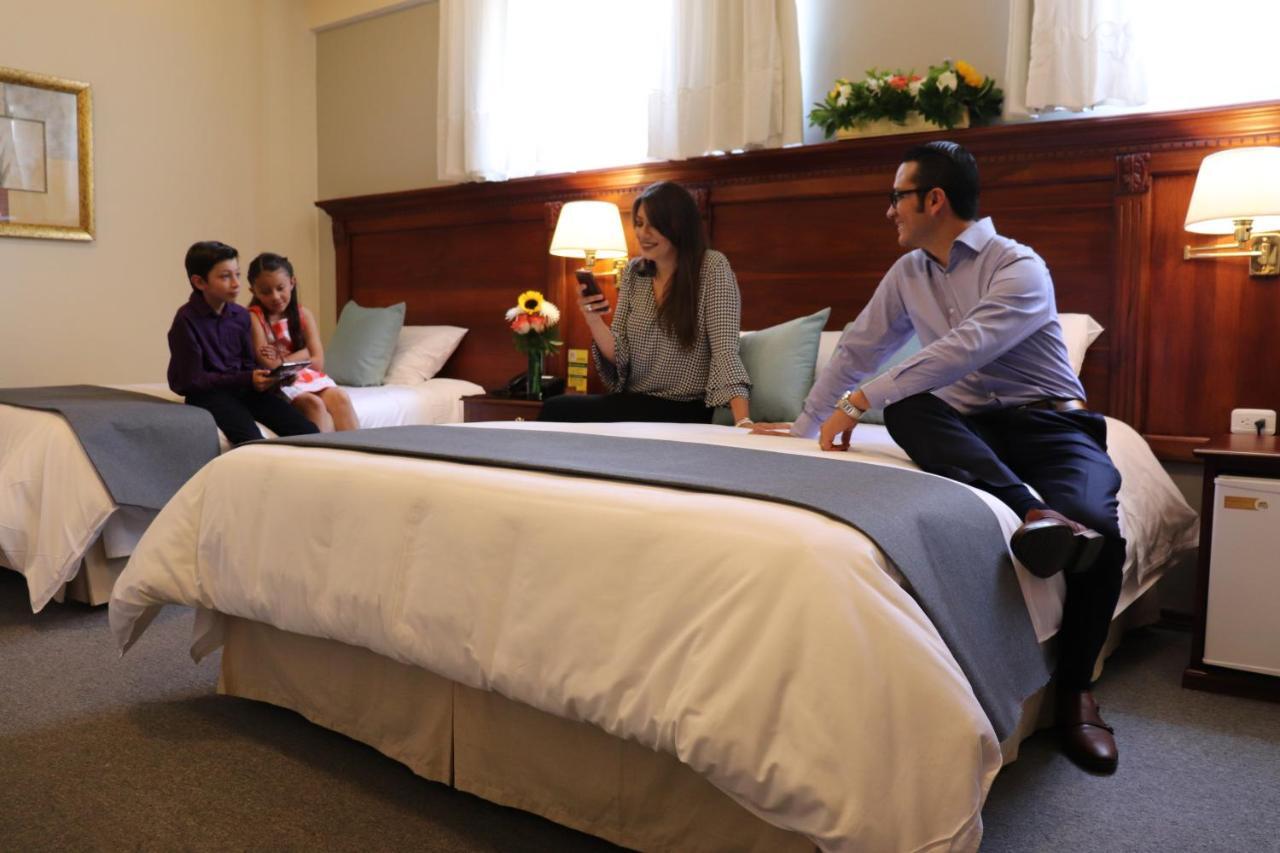 Hotel Florida Ambato Eksteriør bilde