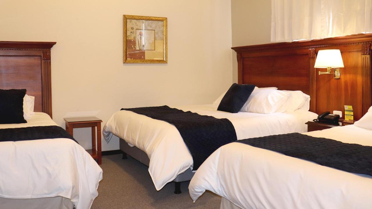 Hotel Florida Ambato Eksteriør bilde