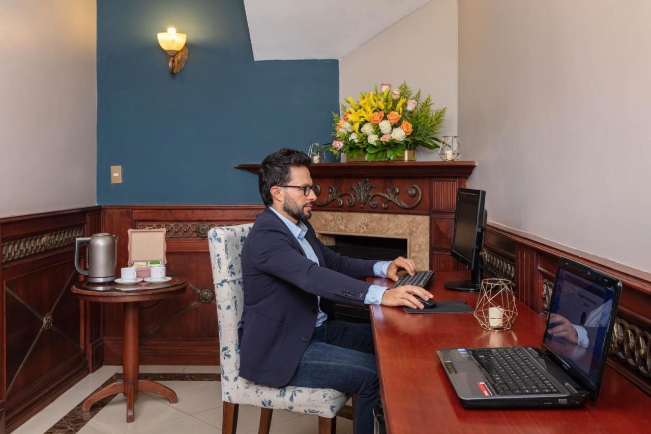 Hotel Florida Ambato Eksteriør bilde